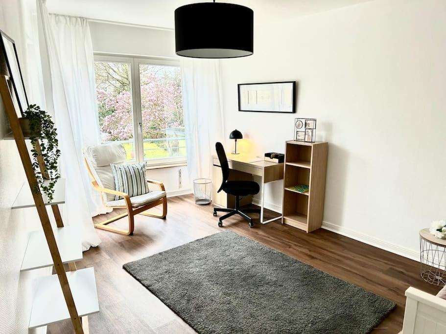 Maisonette Wohnung Mit Dachterrasse - Keine Vermietung An Monteure Düren - Eifel Exteriör bild